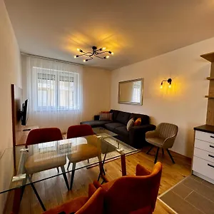 Apartament Vh9