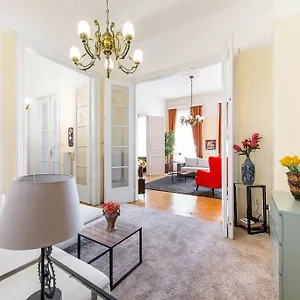 Elegant & Stylish Center Budapest