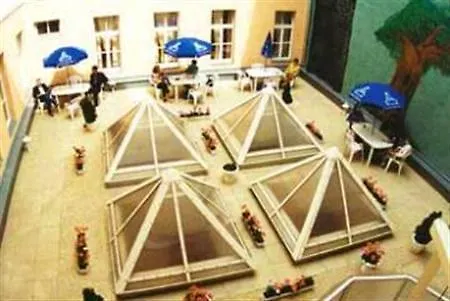Star City Hotel Budapest Ungheria