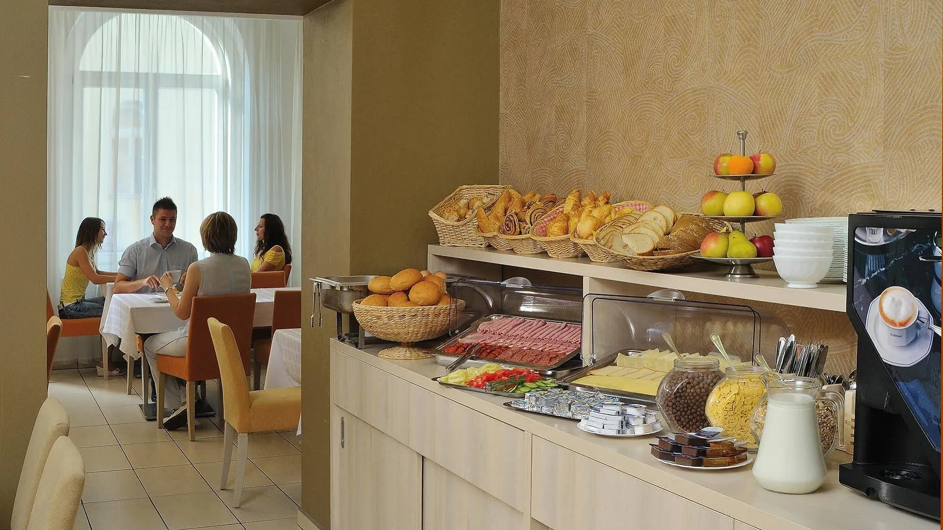 Star City Hotel Budapest Ungheria